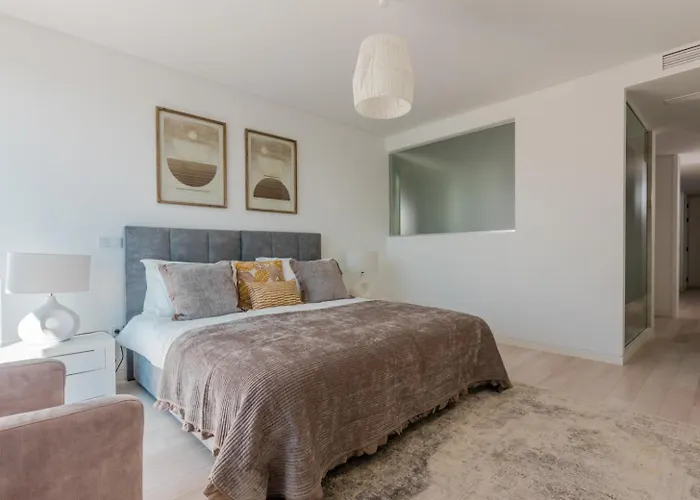 别墅 Panoramic Linked With Private Pool - 12a 劳林哈